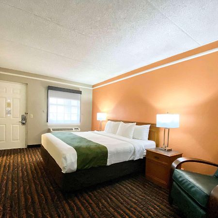 Quality Inn Гарлінґен Екстер'єр фото