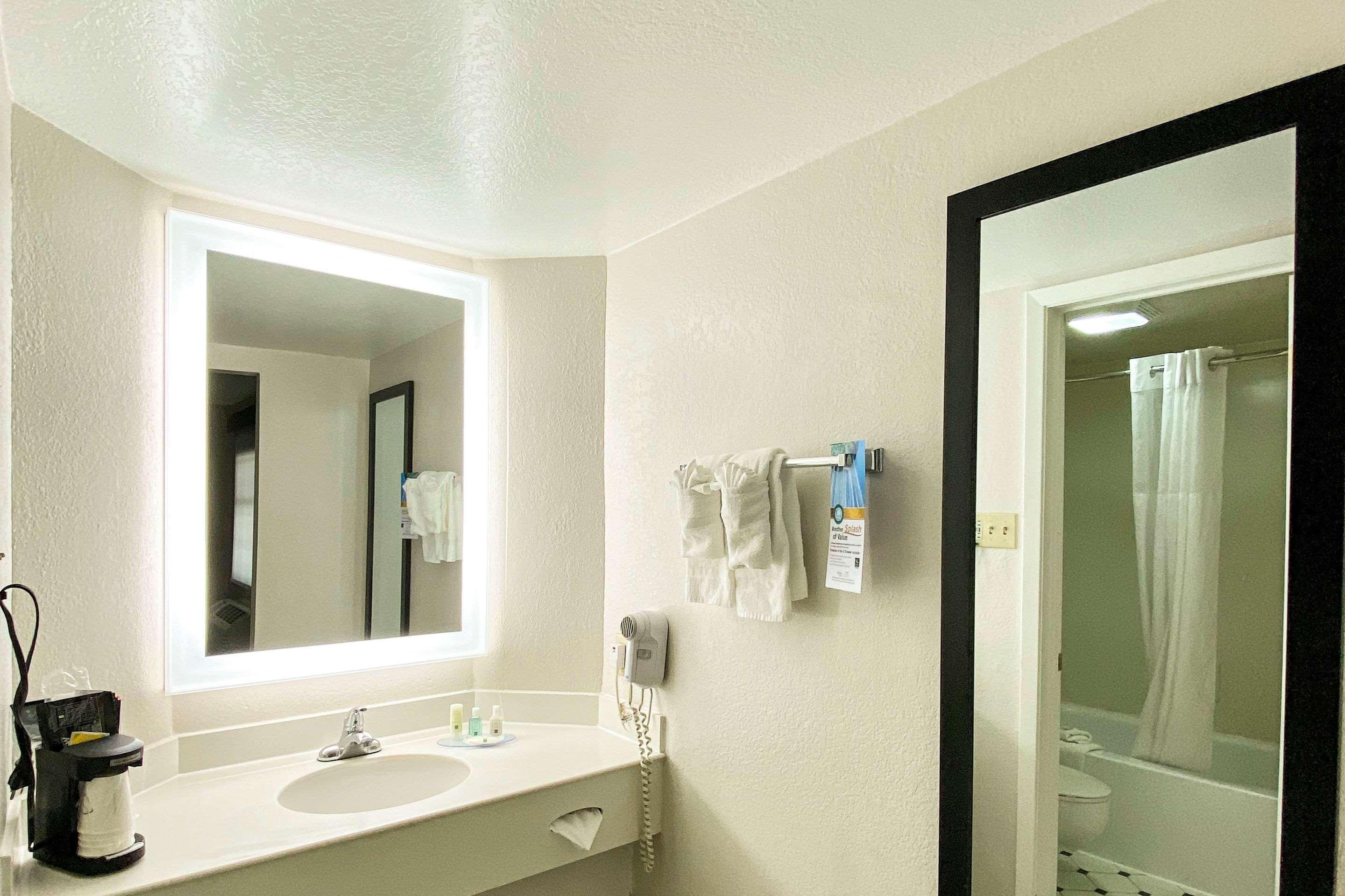 Quality Inn Гарлінґен Екстер'єр фото