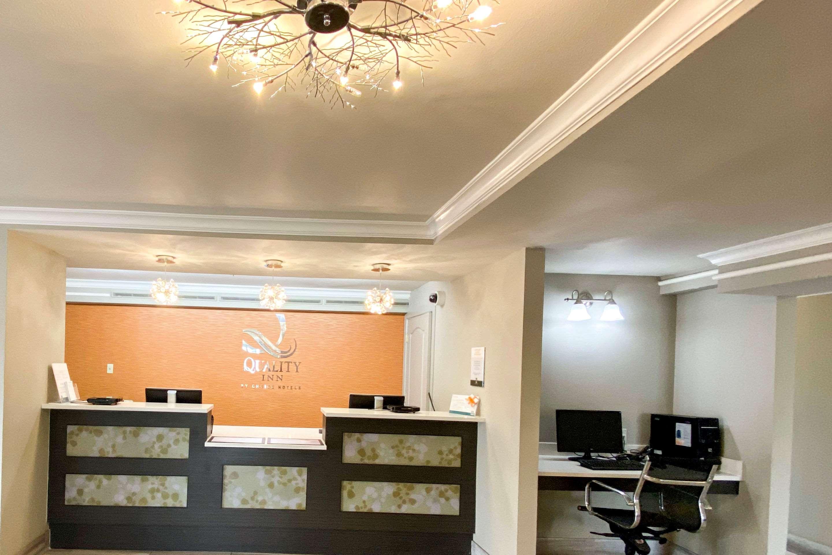 Quality Inn Гарлінґен Екстер'єр фото